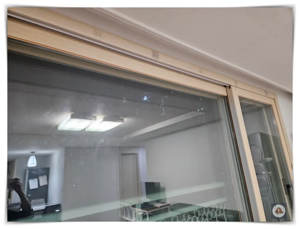 창문-조명-없음