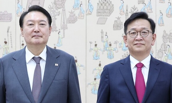 석동현 자유통일당 비례대표 2번 영입 이유 