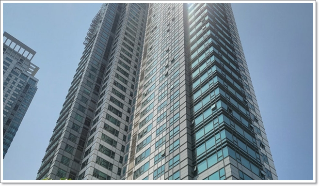 전현무가 사는 그 집 아니고, 같은 단지 역대 경매 최고가 130억에 낙찰