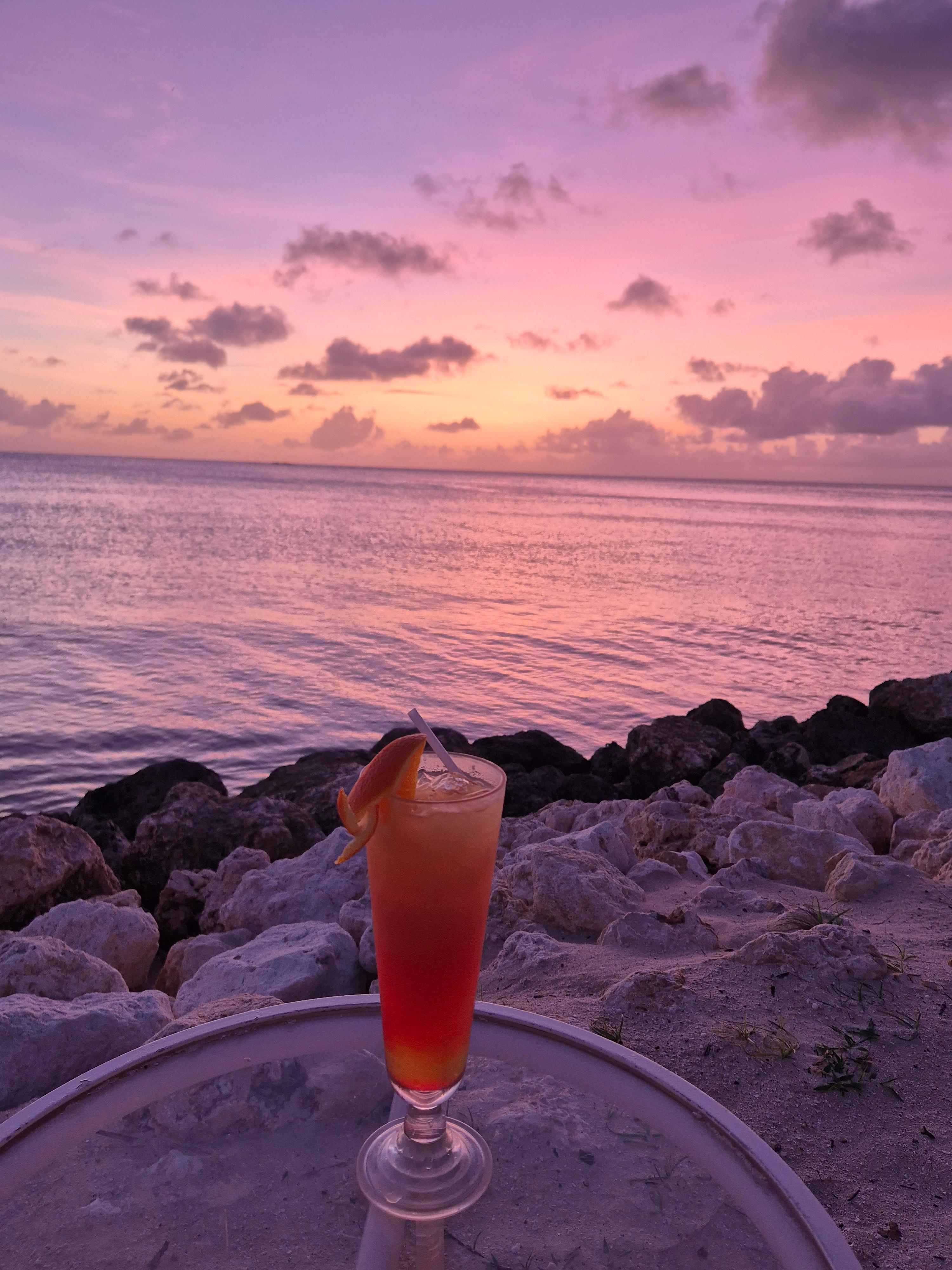 skipper's bar3