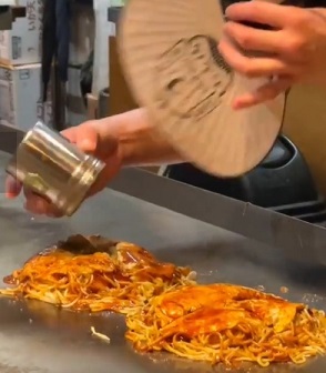 야키소바-요리중