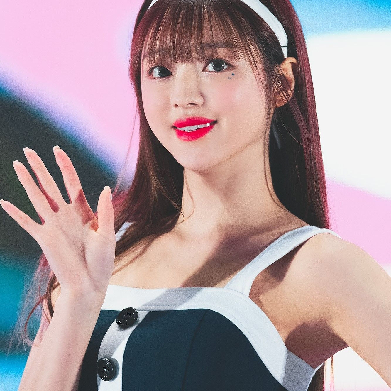 오마이걸 유아 본명 나이 육상선수 사진 모음
