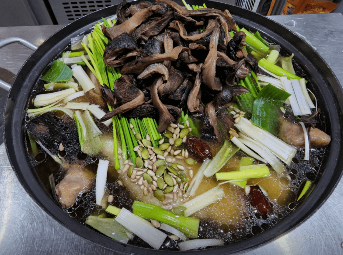7월 8월 국내 여행지 추천 &amp;#124; 물놀이 하기 좋은 무료 계곡 BEST 9 &amp;#124; 서울 근교 계곡 &amp;#124; 계곡 캠핑장 추천 