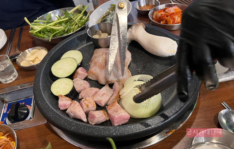 항정살-구워주시는중