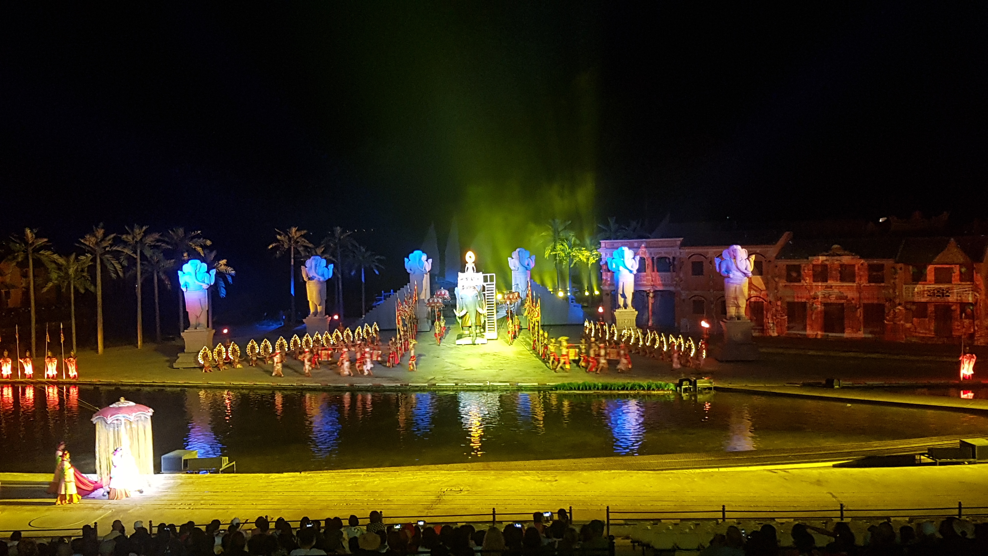 호이안메모리즈 공연