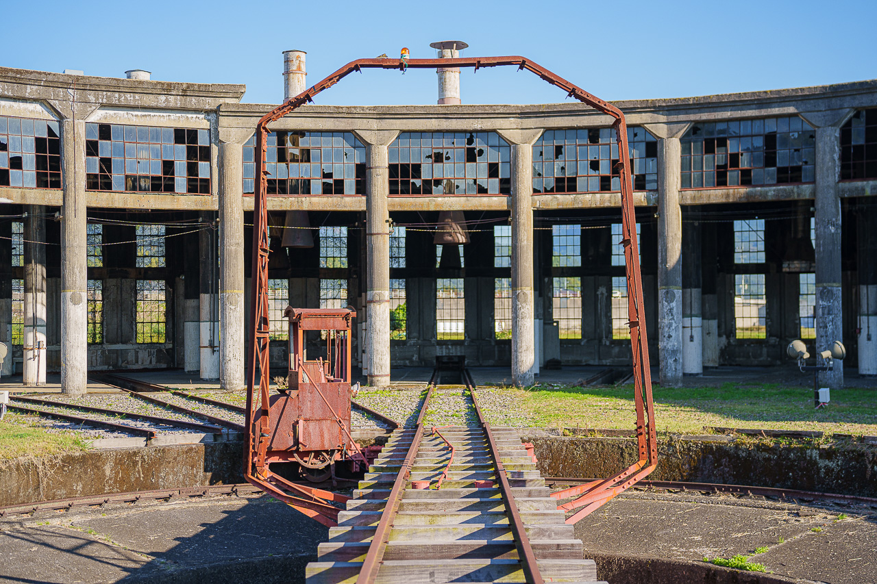 옛 분고모리 기관고의 오래된 철로