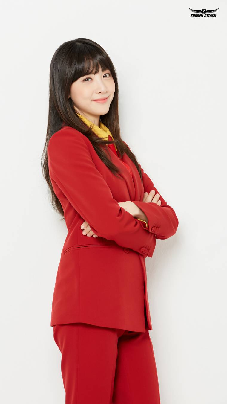 김민아 아나운서 서든어택 화보 김민아 아나운서 서든어택 화보