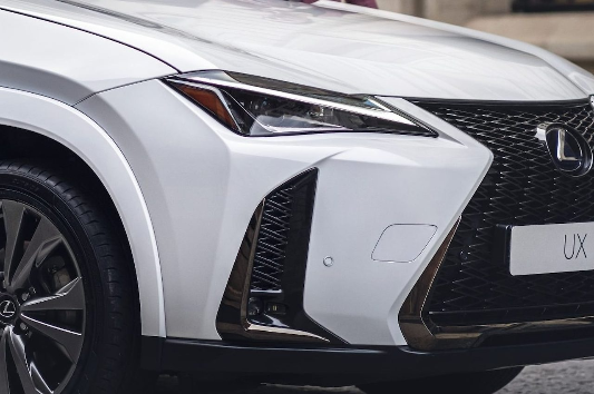 2024렉서스UX F 스포츠하이브리드 외부디자인