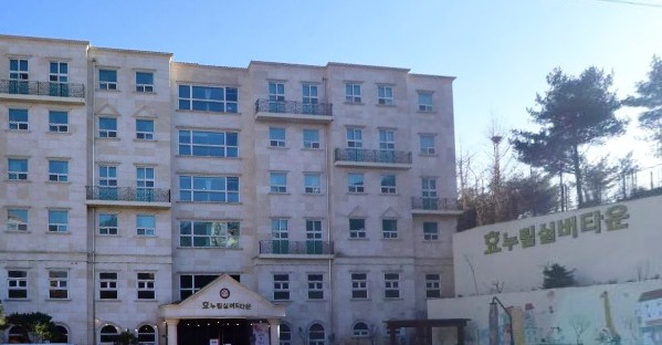 도심형 실버타운 추천 - 워커힐실버타운, 서울시니어스 서울타워, 효누림실버타운, 늘푸른실버타운 입주비용 가격, 입주대상 자격