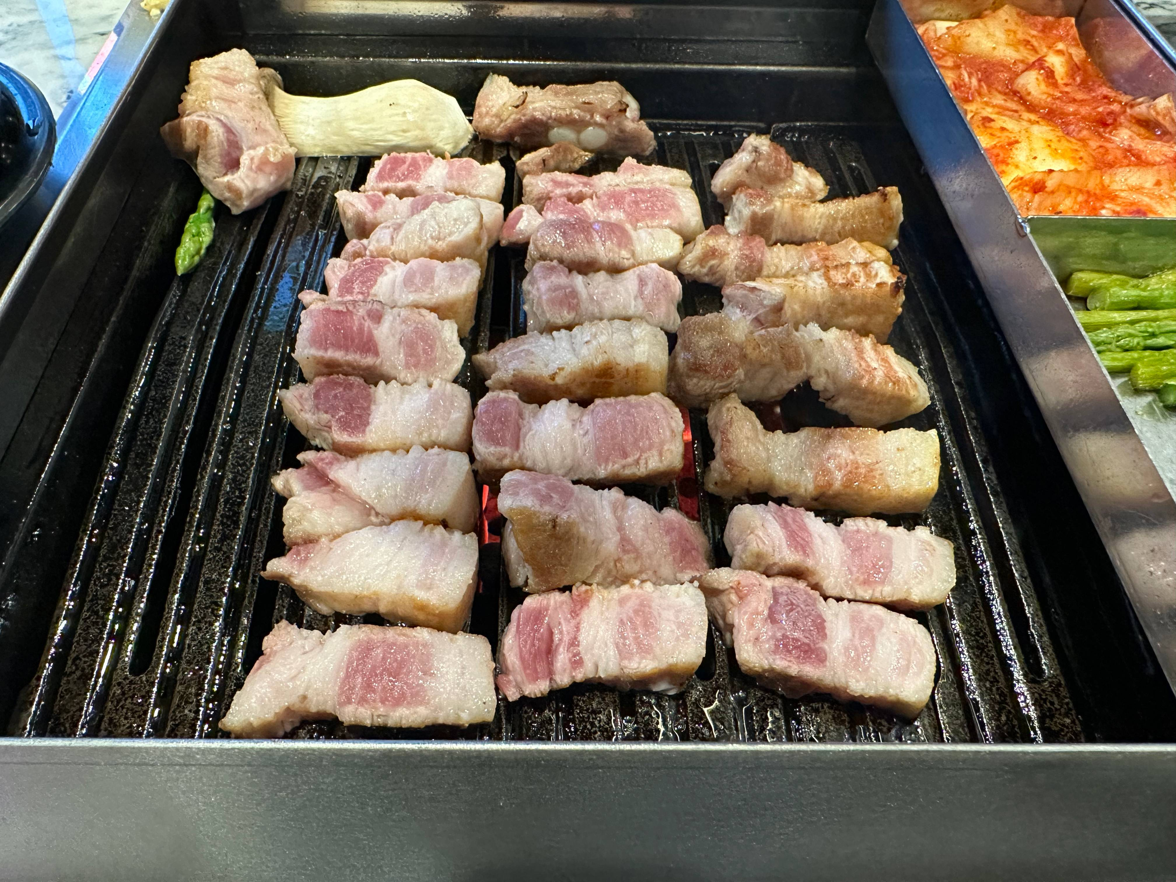 본삼겹살
