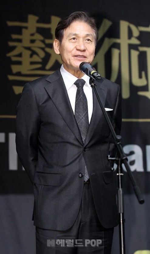 안성기 프로필