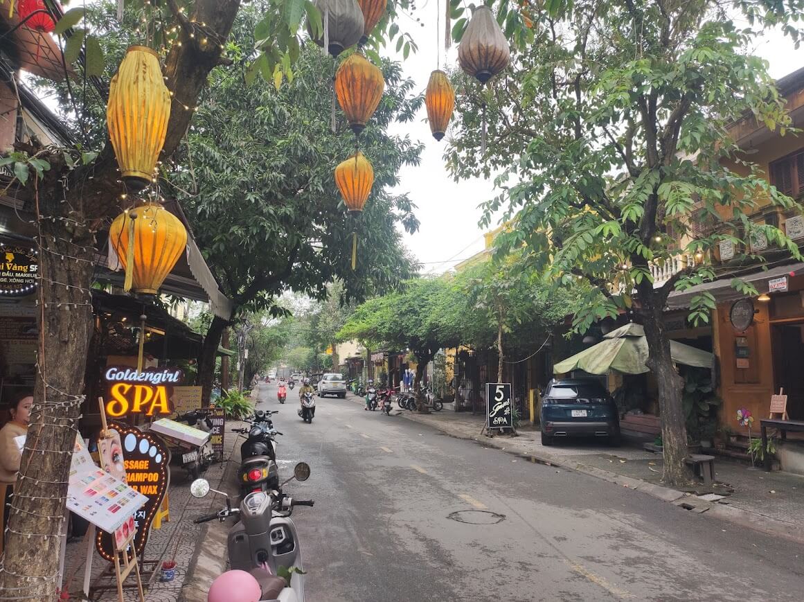 호이안 Precious Heritage Art Gallery Museum 주변 거리