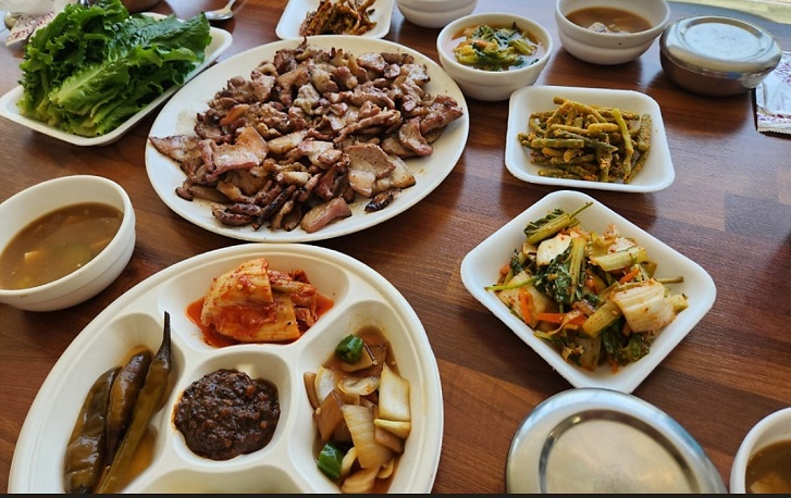 생생정보-회룡포-민박-식당-숯불고기