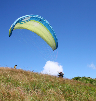 패러글라이딩