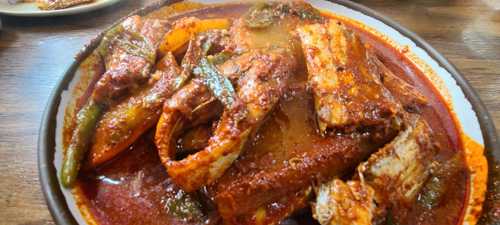 제주맛집 맛나식당 외부 메뉴판 밑반찬 갈치조림 고등어조림