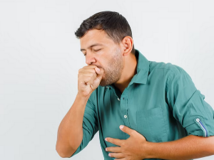 가래에 피가 섞여 나올 때