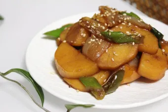 감자조림 맛있게 만드는법에 대해 반찬레시피_11