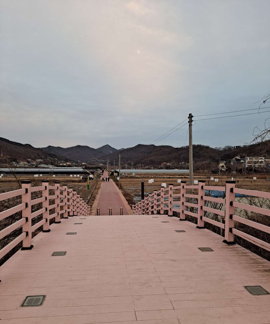 주차장에서 낙조전망대 오는길