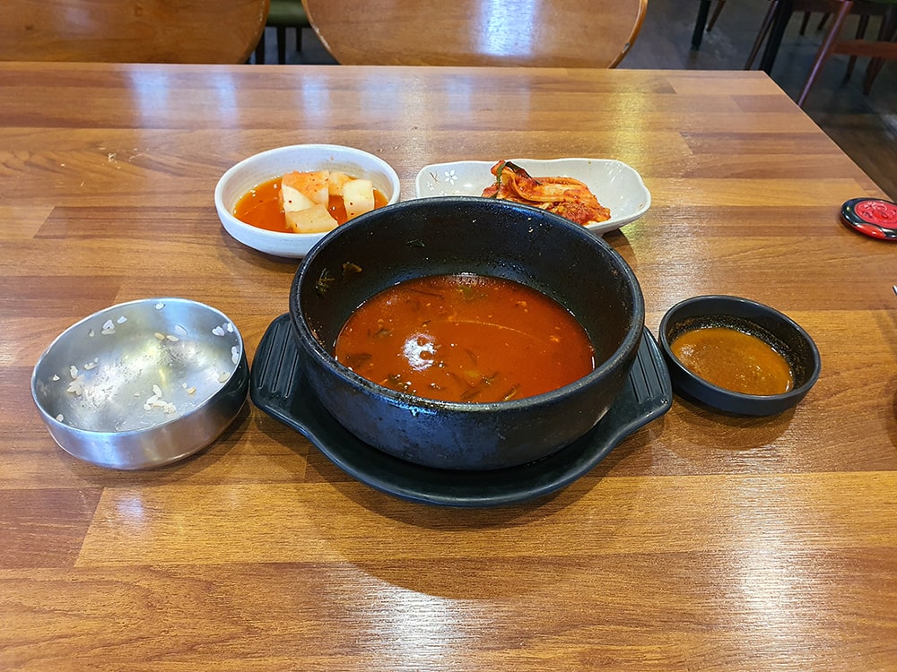 장수 본가해장국 태평직영점24