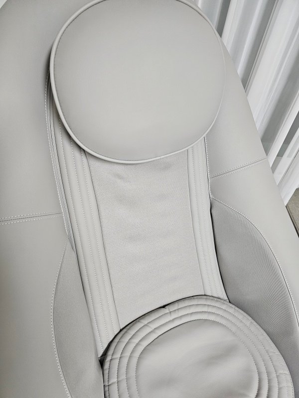 비렉스-안마의자-근접촬영-모습