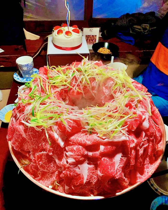 생생정보 신촌 연희동 냄비 위 화려하게 피어난 꽃샤부샤부 맛집
