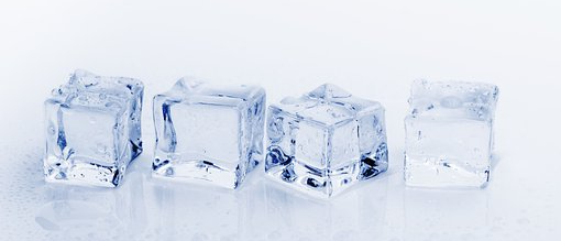 얼음덩어리는 0도가 되면 녹는다