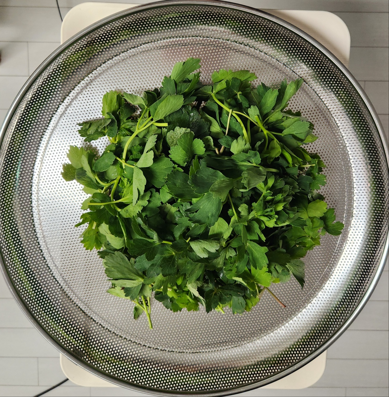 Health Benefits of Bangpungnamul and How to Enjoy It Deliciously
image