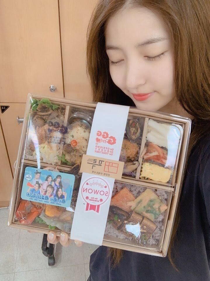 여자친구 팬사인회 사진 모음