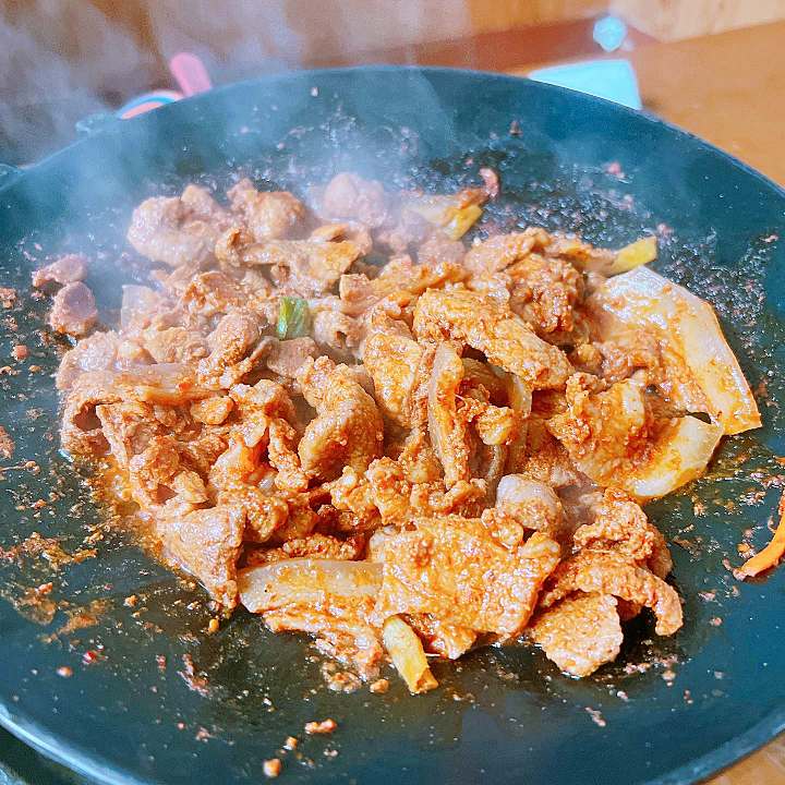 생방송오늘저녁 양평 두물머리 용문사 현지인들만 아는 찐 로컬 맛집 정육점 식당 돼지 주물럭 돼지육회 맛집 추천