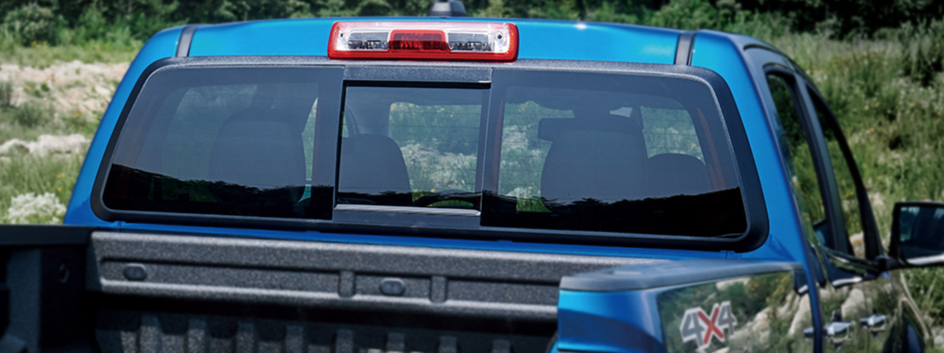 쉐보레 콜로라도 적재함 상단