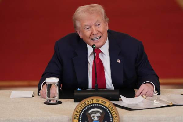 트럼프 미 대표단 파키스탄 급파 이란 협상 거부 시 인프라 파괴 최후통첩