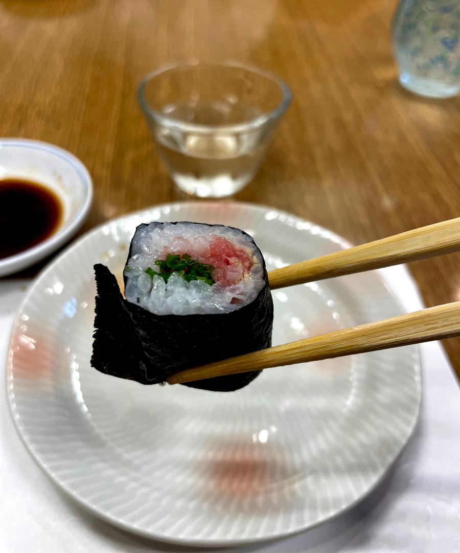 스시 이나호 마끼