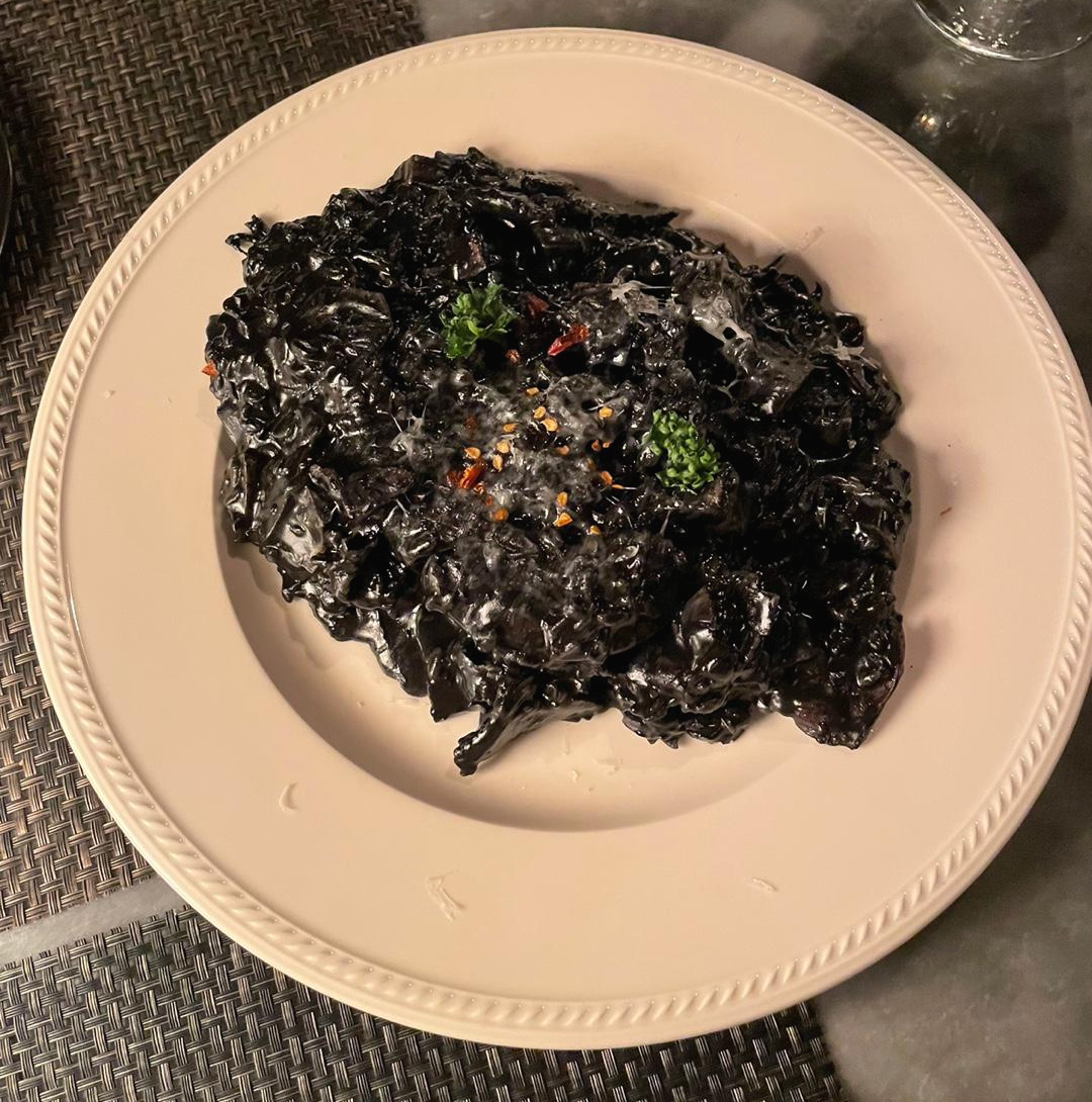 토마토스트릿 오징어먹물리조토