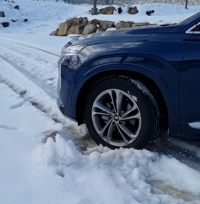 눈길-오르막-운전-탄력주행