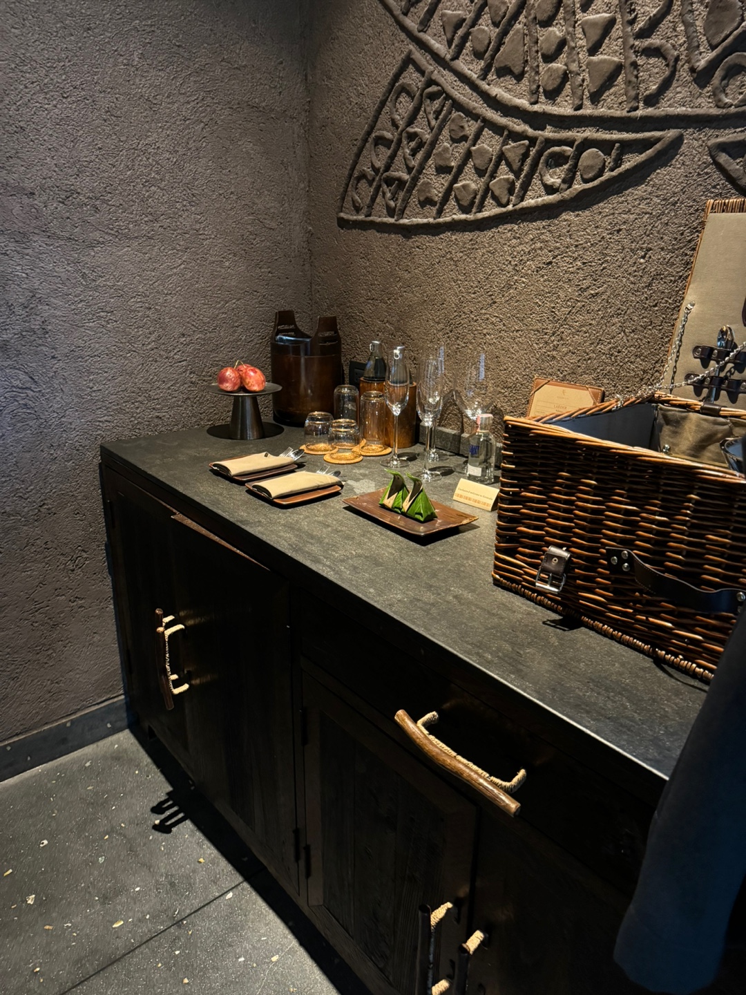 Clay Pool Cottage room