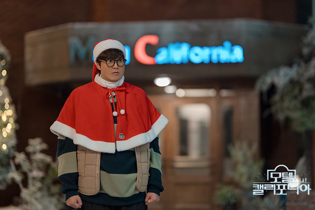 모텔 캘리포니아 ott 원작 몇부작 출연진