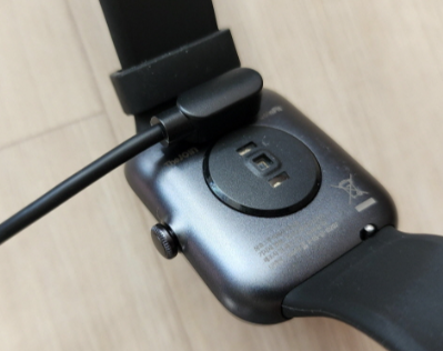 손목닥터 9988 스마트밴드 충전방법