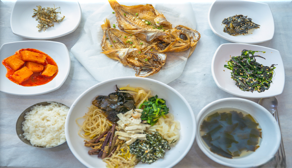 통영-나물-비빔밥-한상