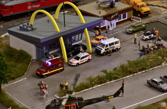 나만의 미니어처 세계 만들기 – 손끝으로 짓는 작은 우주