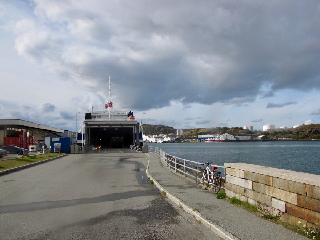 'Ferry'