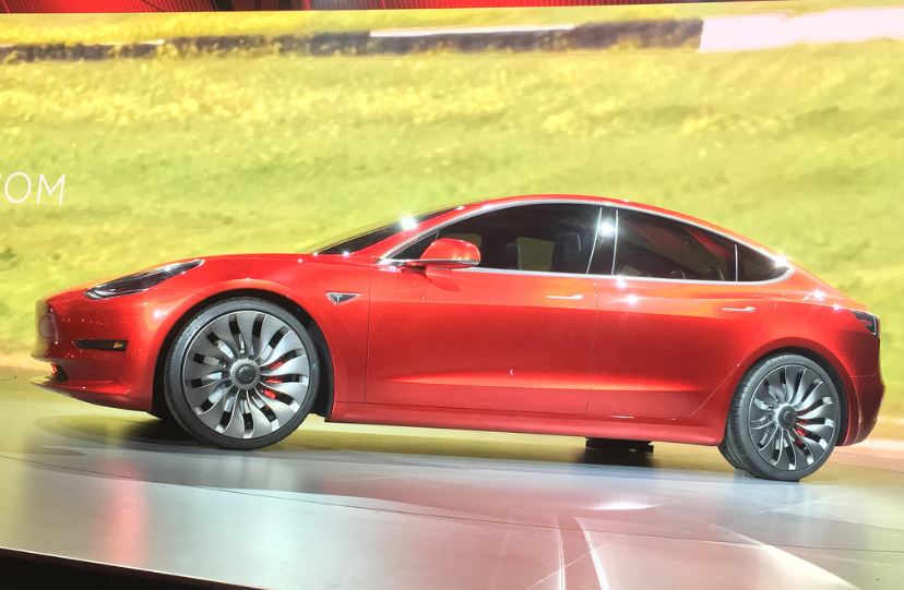 테슬라 모델3 출시정보