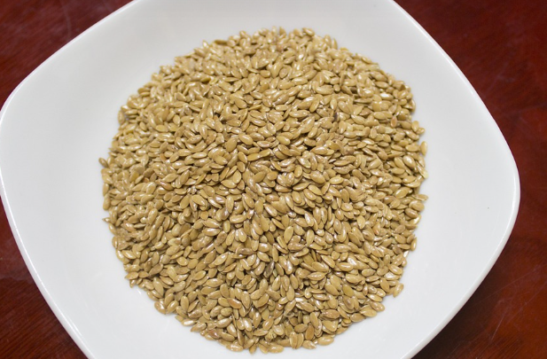 아마씨 효능 : 피부 및 모발 건강