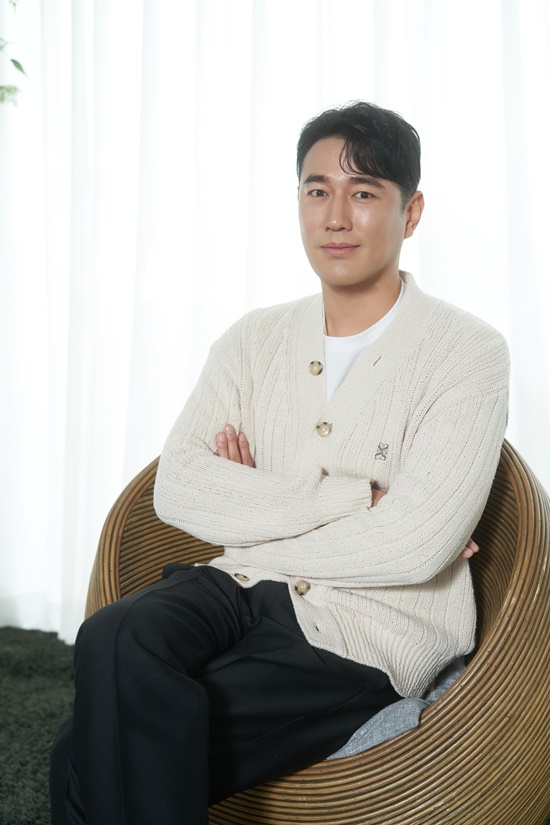조한선 인생의 무게와 연기의 깊이&amp;#44; &lsquo;가족&rsquo;과 함께 성장한 배우