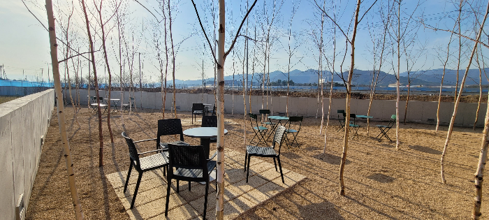 야외테이블 사진