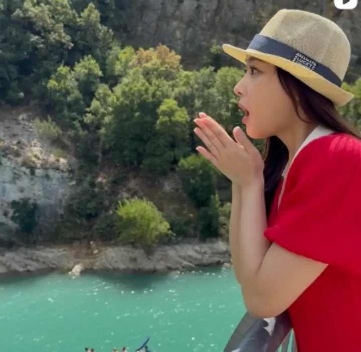 김다영-아나운서-사진