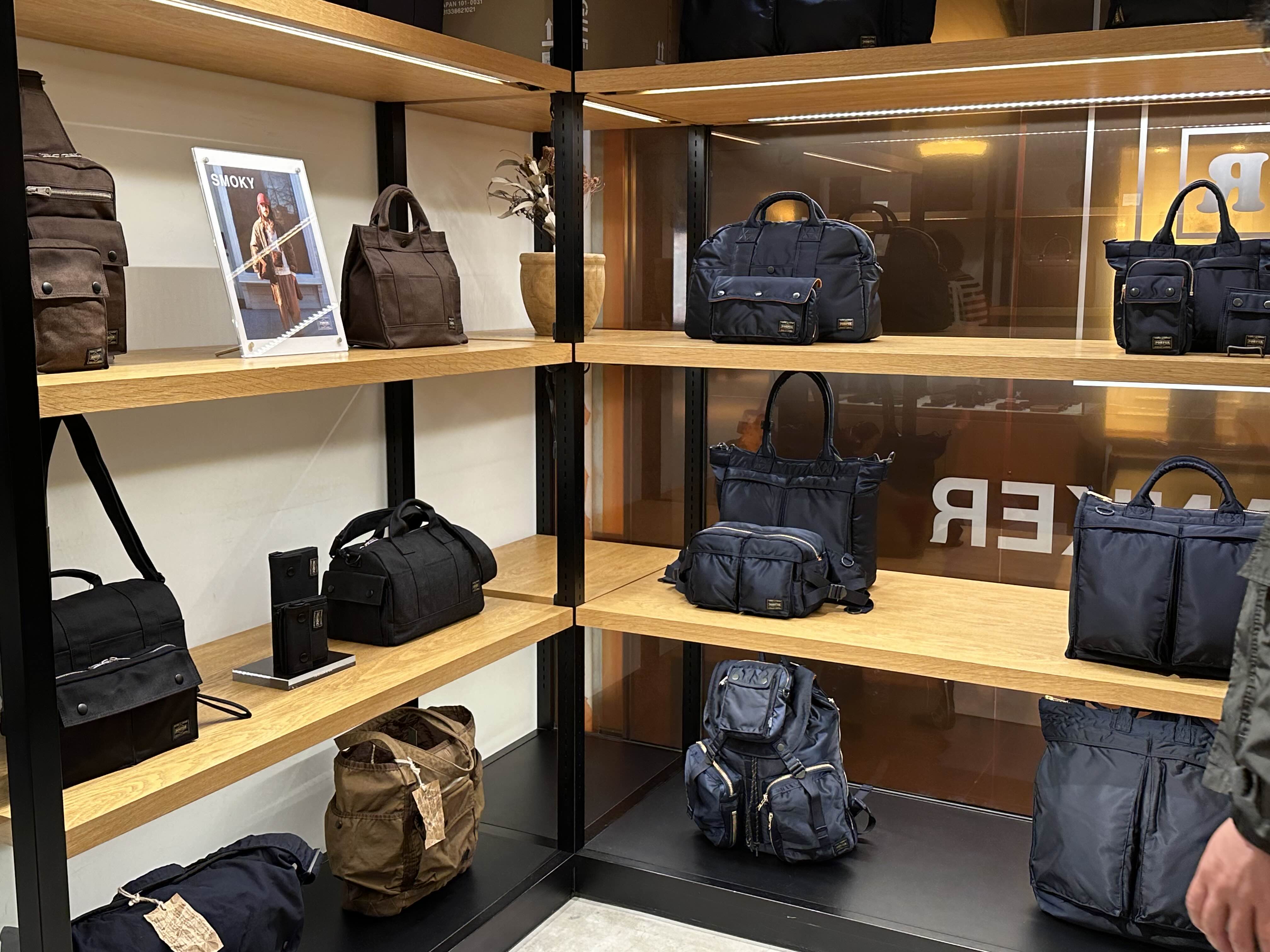 일본-후쿠오카-쇼핑-요시다포터-텐진-지하상가