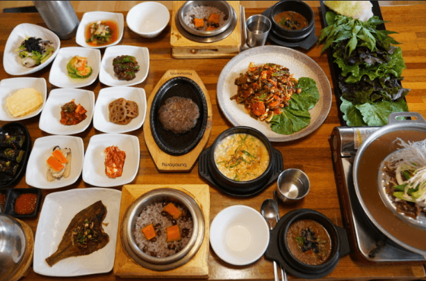 늘봄 차림