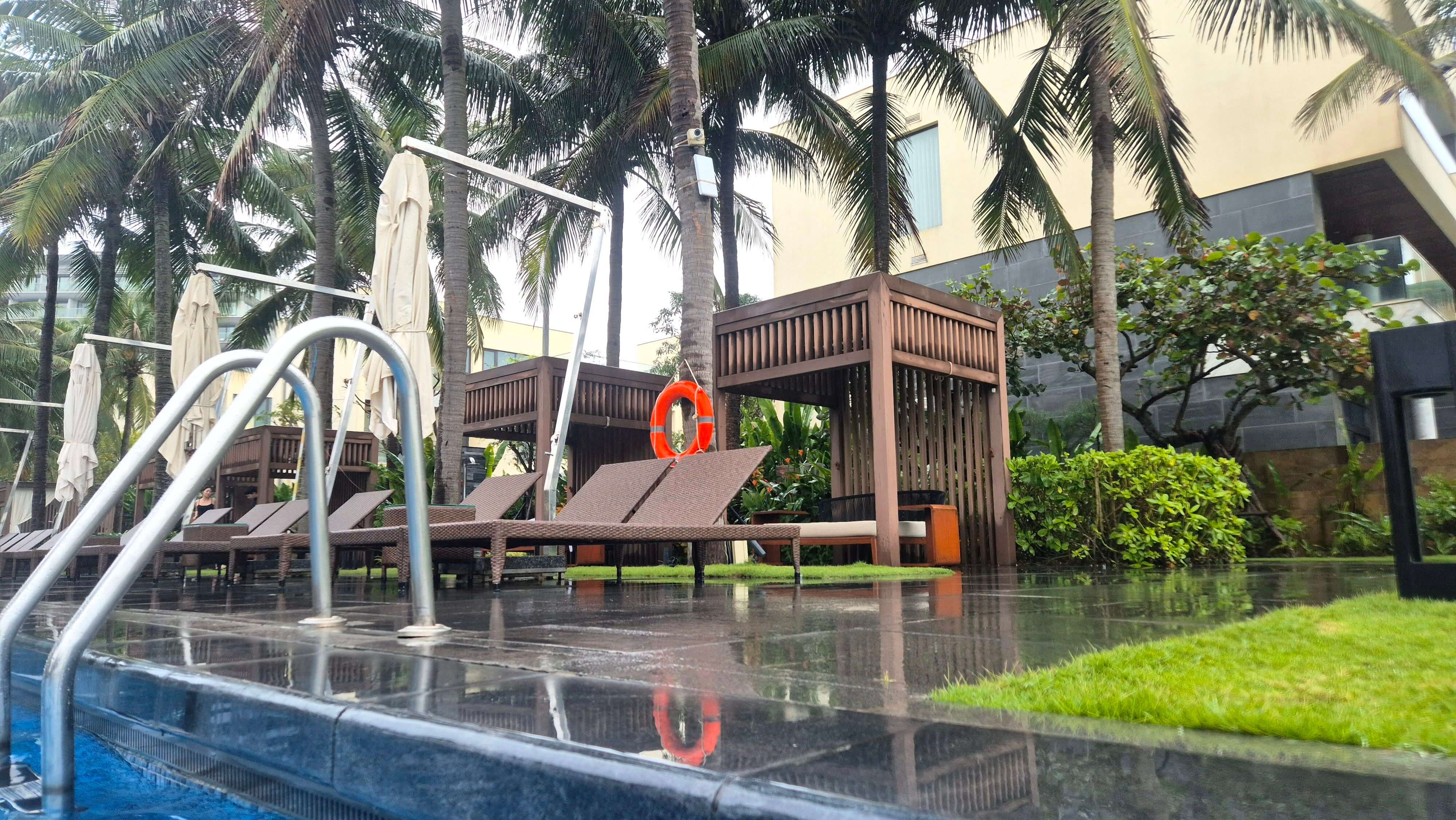 신라모노그램 다낭 수영장