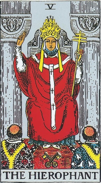 5번. THE HIEROPHANT(교황)