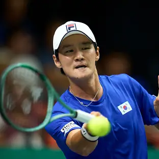 한국 최강 권순우 선수의 사진